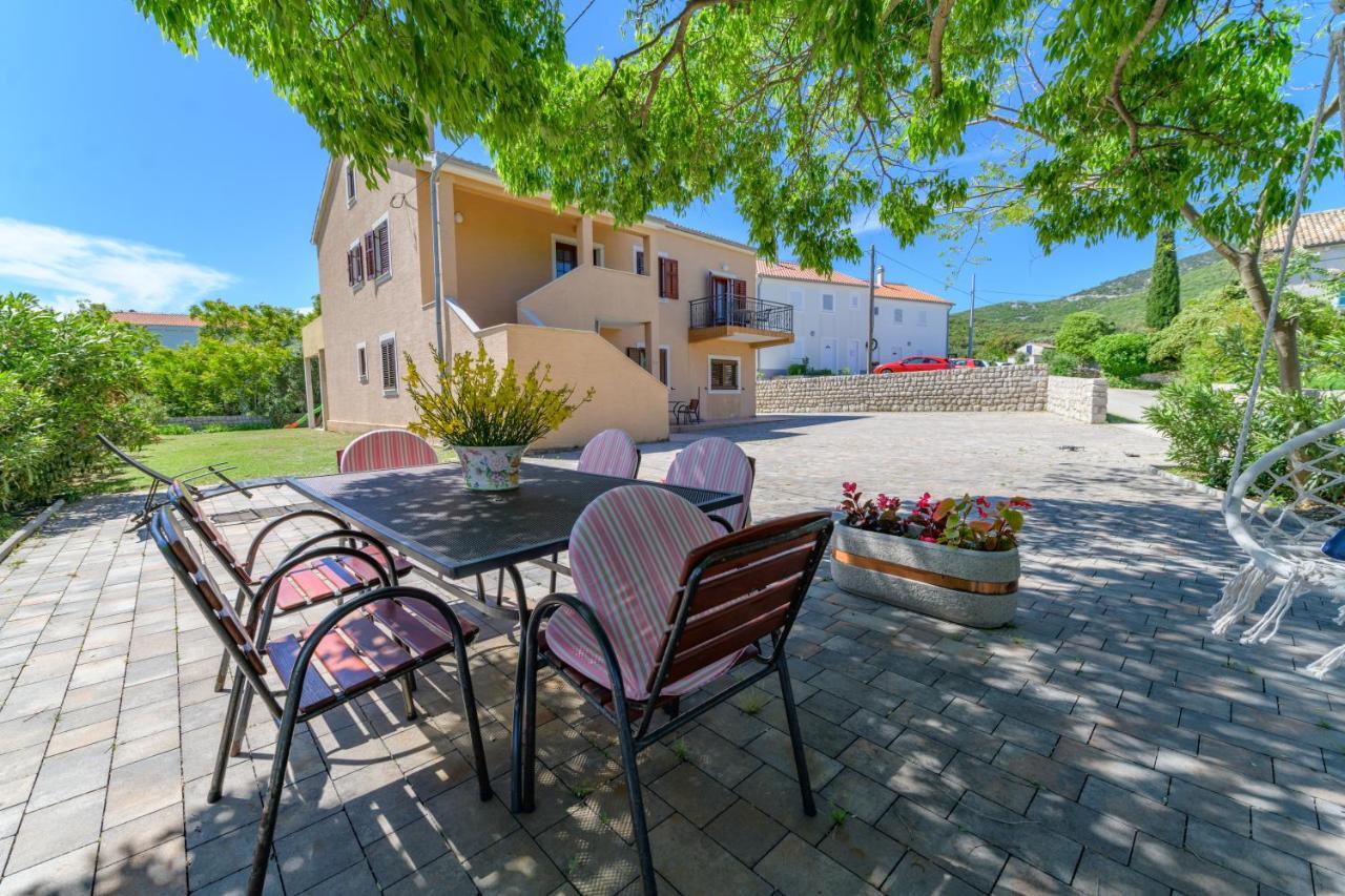 Apartments Marina Veskovic Nerezine Dış mekan fotoğraf