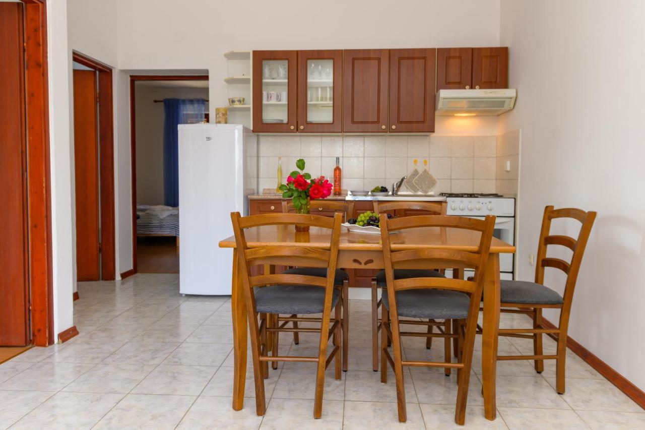 Apartments Marina Veskovic Nerezine Dış mekan fotoğraf