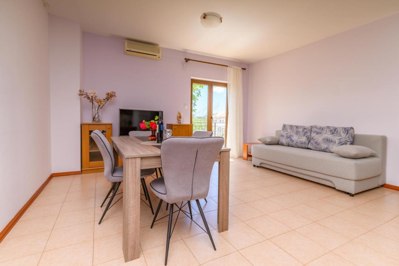 Apartments Marina Veskovic Nerezine Dış mekan fotoğraf