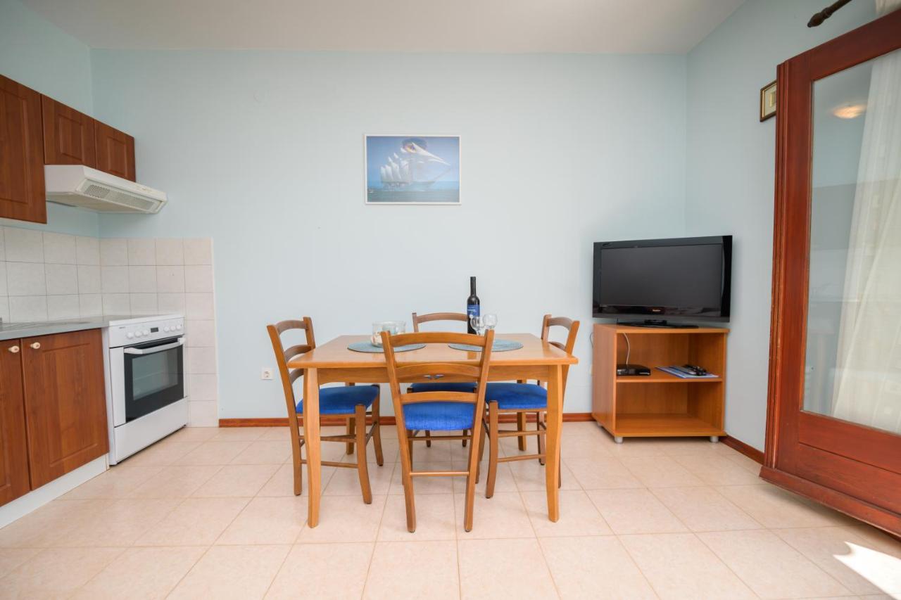 Apartments Marina Veskovic Nerezine Dış mekan fotoğraf