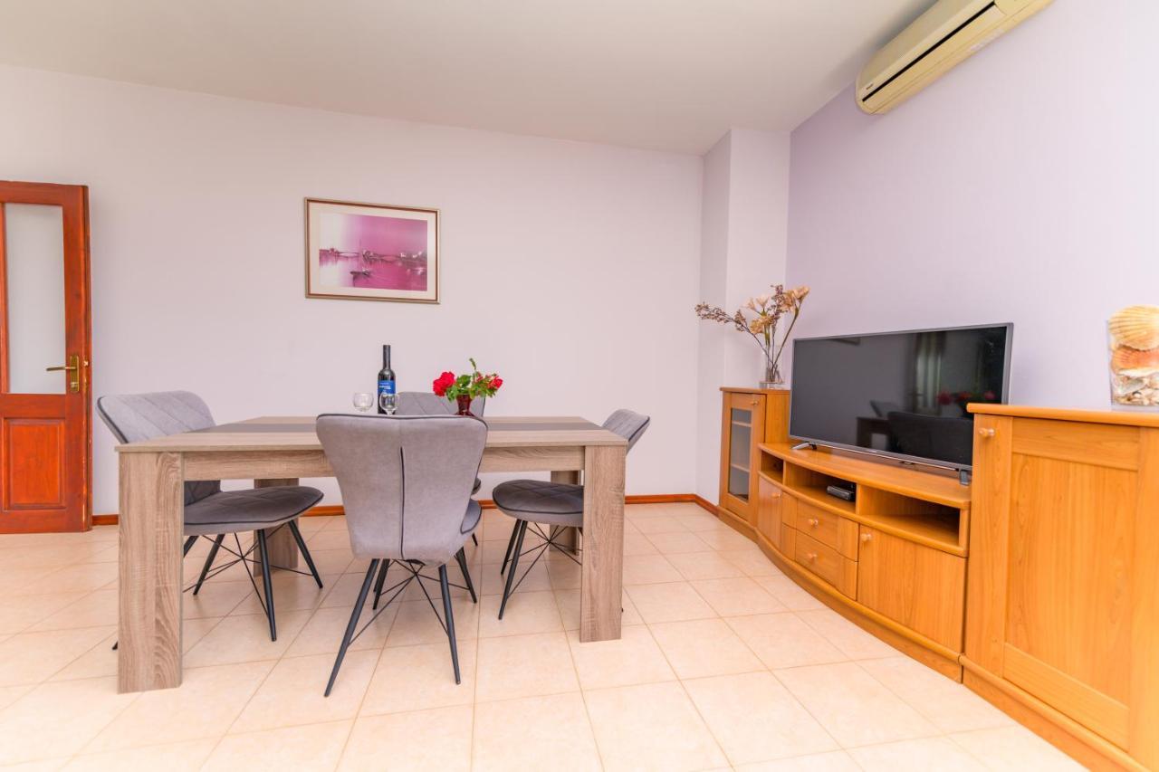 Apartments Marina Veskovic Nerezine Dış mekan fotoğraf