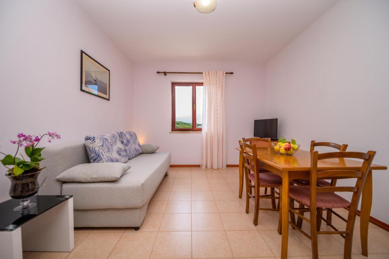 Apartments Marina Veskovic Nerezine Dış mekan fotoğraf
