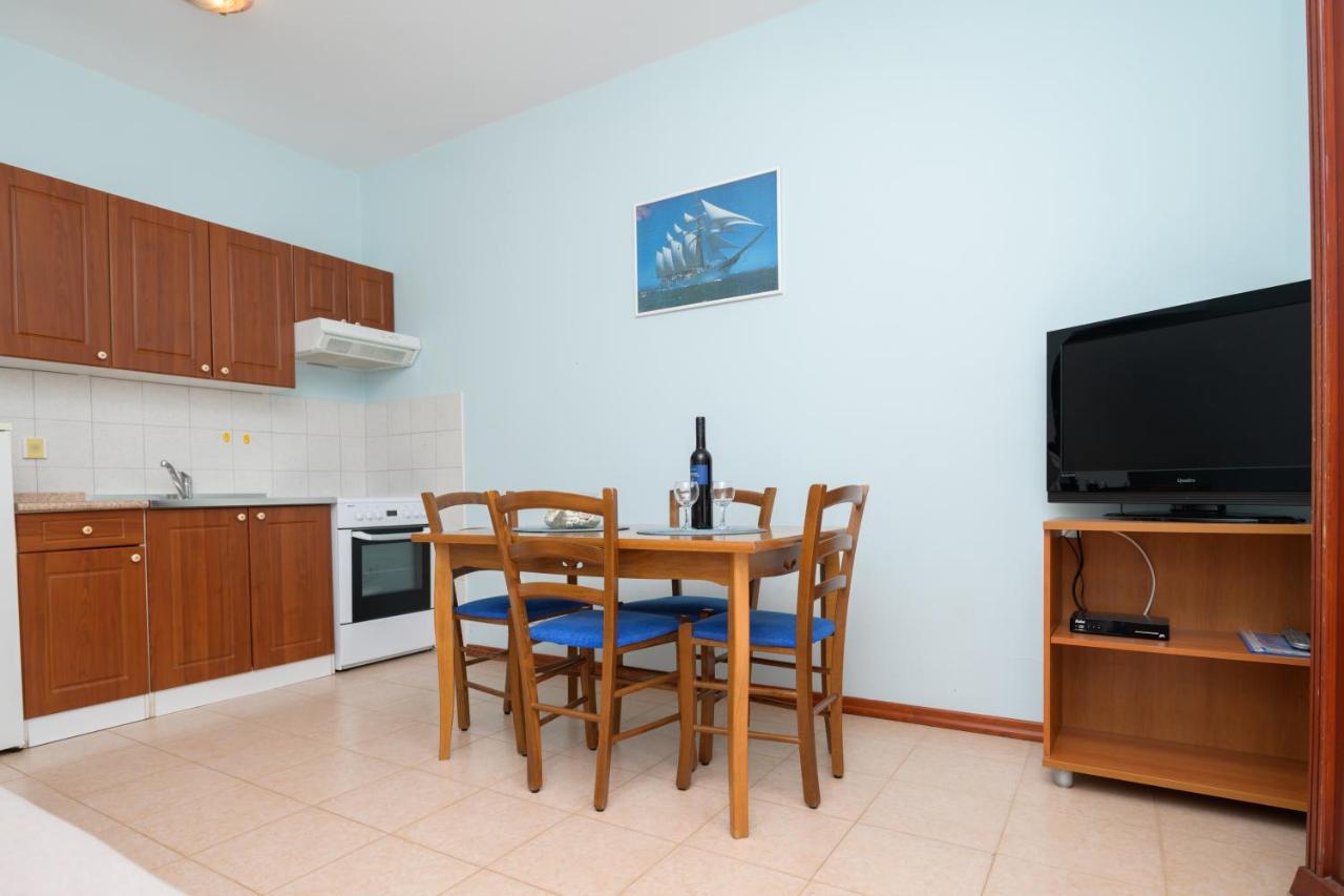 Apartments Marina Veskovic Nerezine Dış mekan fotoğraf